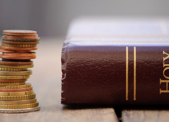 O que a biblia diz sobre o dinheiro?