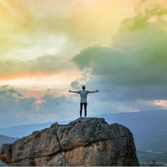 Mantendo a sua fé em alta para uma vida de Sucesso Mantendo a sua fé em alta para uma vida de Sucesso